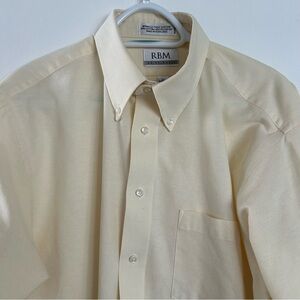 Mens Pale Yellow Button Down Wrinkle Free Oxford Dress Shirt 17 36/37 Big & Tall